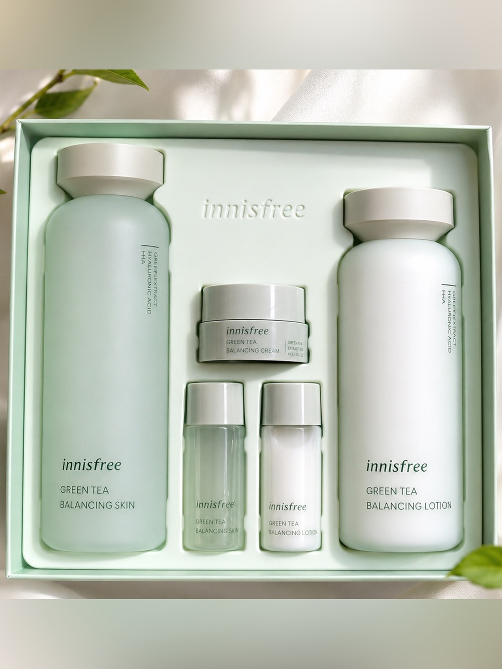 Innisfree Green Tea Balancing Skin Care 5 Piece Set - KOREAN!